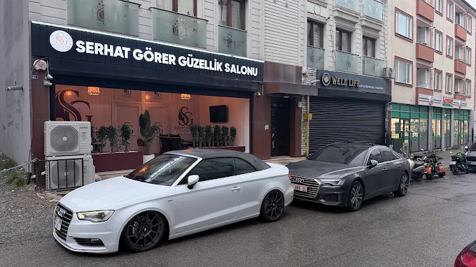 Salonumuzun girişi
